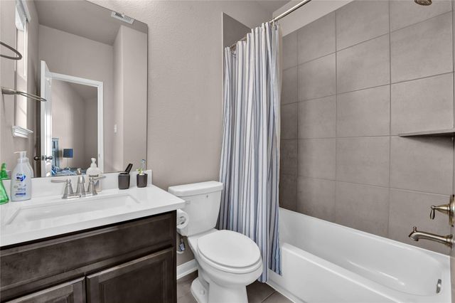 1715 Billfish Boulevard, Houston, TX 77345