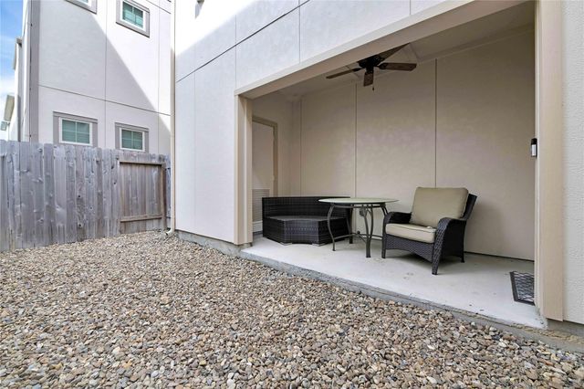 1715 Billfish Boulevard, Houston, TX 77345