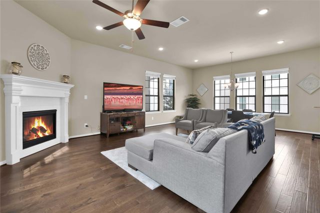 1715 Billfish Boulevard, Houston, TX 77345