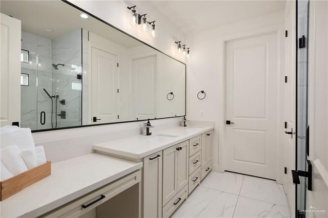3209 W Brentwood Street, Edinburg, TX 78539