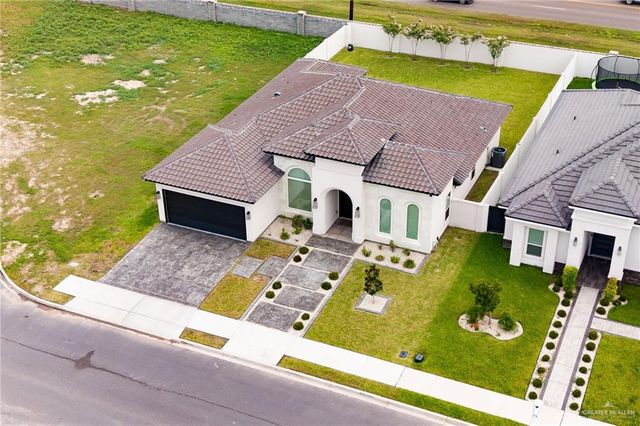 3209 W Brentwood Street, Edinburg, TX 78539