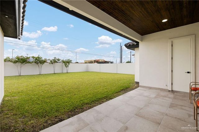 3209 W Brentwood Street, Edinburg, TX 78539