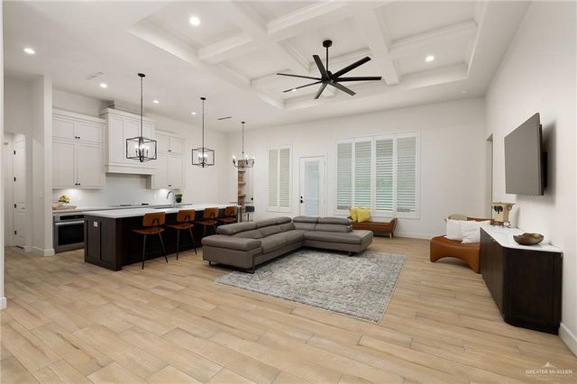 3209 W Brentwood Street, Edinburg, TX 78539