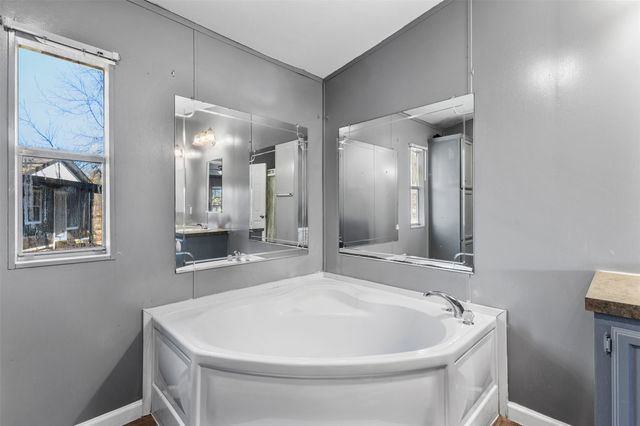 10700 County Road 525, Mansfield, TX 76063