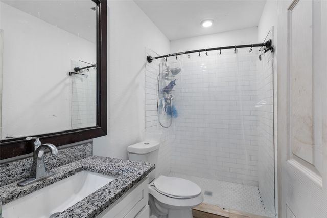 10700 County Road 525, Mansfield, TX 76063