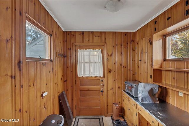 1157 McClellan Street, Schenectady, NY 12309