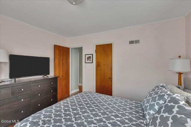 1157 McClellan Street, Schenectady, NY 12309