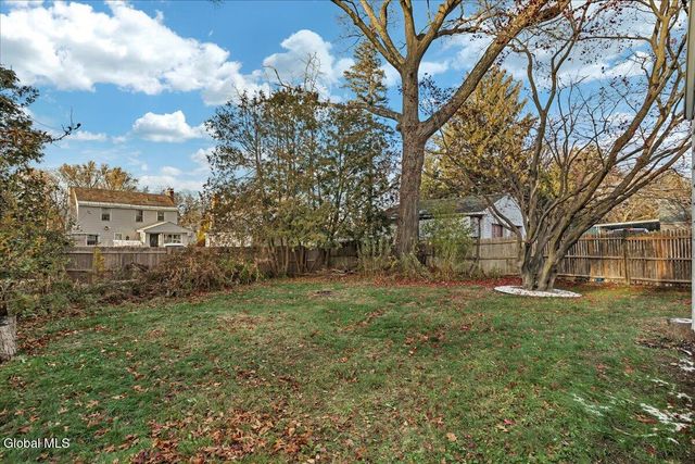 1157 McClellan Street, Schenectady, NY 12309