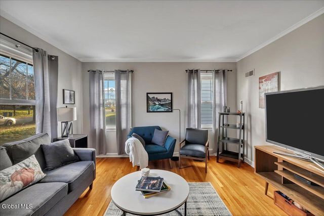 1157 McClellan Street, Schenectady, NY 12309