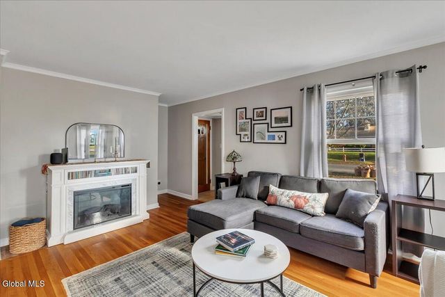 1157 McClellan Street, Schenectady, NY 12309