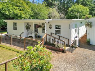 5596 CANARY Rd, Florence, OR 97439