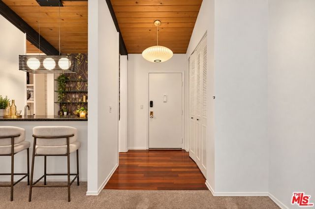 6315 Green Valley Circle 300, Culver City, CA 90230
