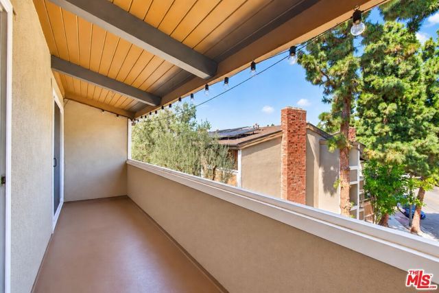 6315 Green Valley Circle 300, Culver City, CA 90230