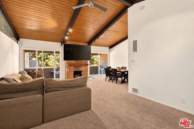 6315 Green Valley Circle 300, Culver City, CA 90230