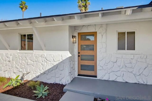 13015 Carriage Rd, Poway, CA 92064