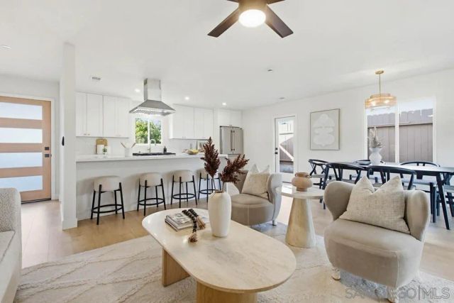 13015 Carriage Rd, Poway, CA 92064