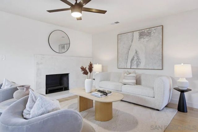 13015 Carriage Rd, Poway, CA 92064