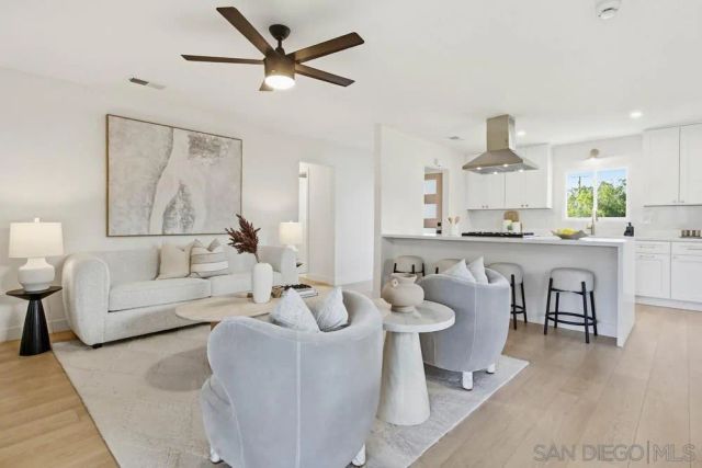 13015 Carriage Rd, Poway, CA 92064