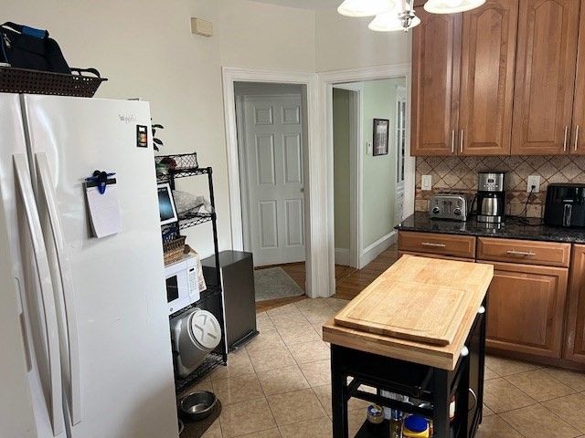 158 Willow St Boston 1, Boston, MA 02132