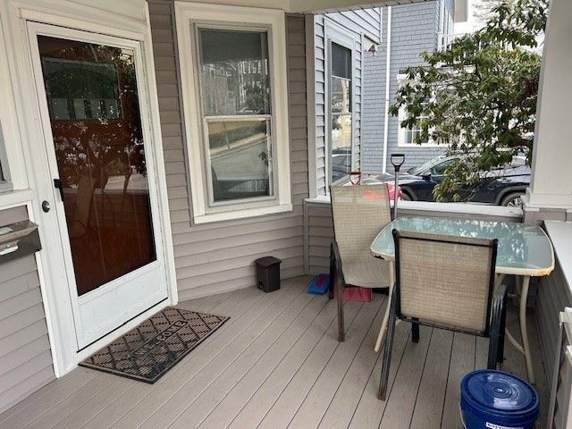 158 Willow St Boston 1, Boston, MA 02132