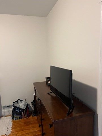 158 Willow St Boston 1, Boston, MA 02132