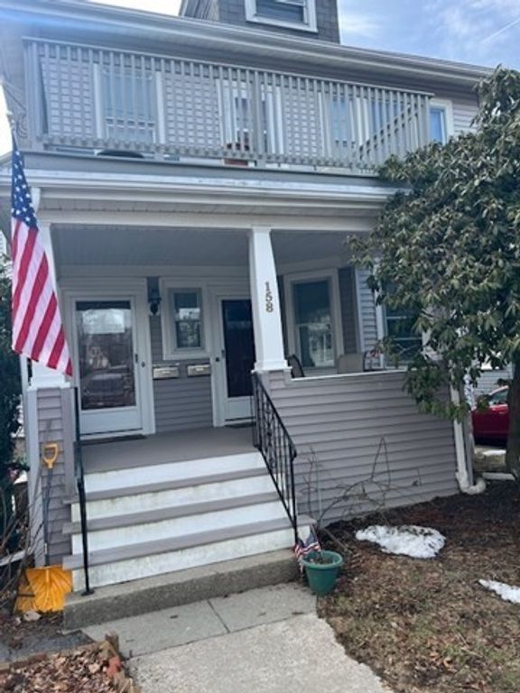 158 Willow St Boston 1, Boston, MA 02132