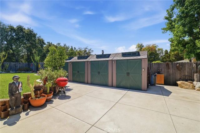 310 S Mountain Avenue, Monrovia, CA 91016