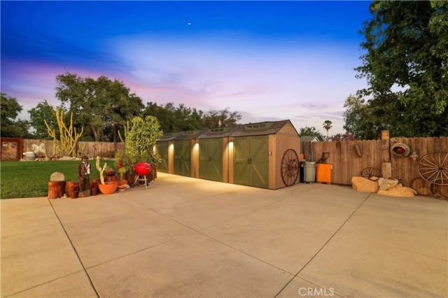 310 S Mountain Avenue, Monrovia, CA 91016