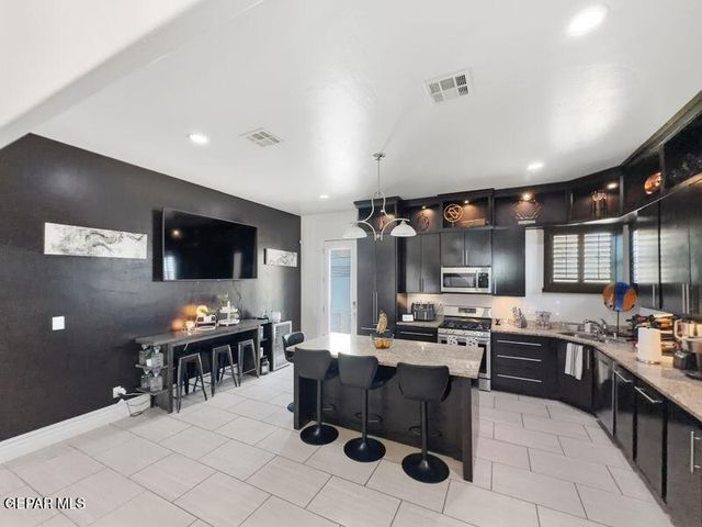 3130 RED VELVET Place, El Paso, TX 79938
