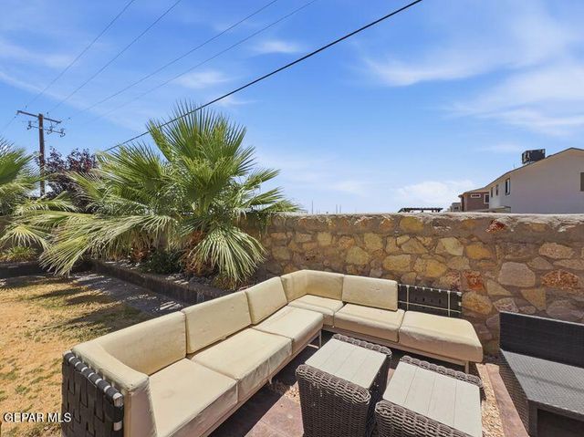 3130 RED VELVET Place, El Paso, TX 79938