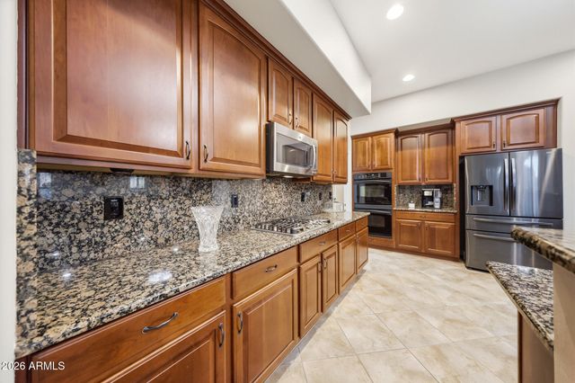 15491 W MEADOWBROOK Avenue, Goodyear, AZ 85395