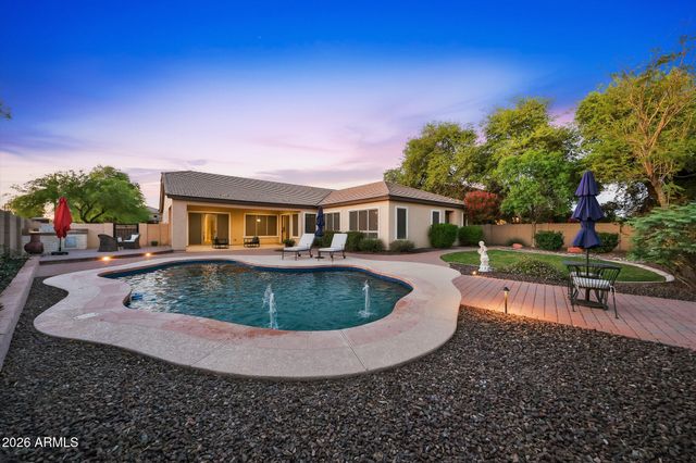 15491 W MEADOWBROOK Avenue, Goodyear, AZ 85395