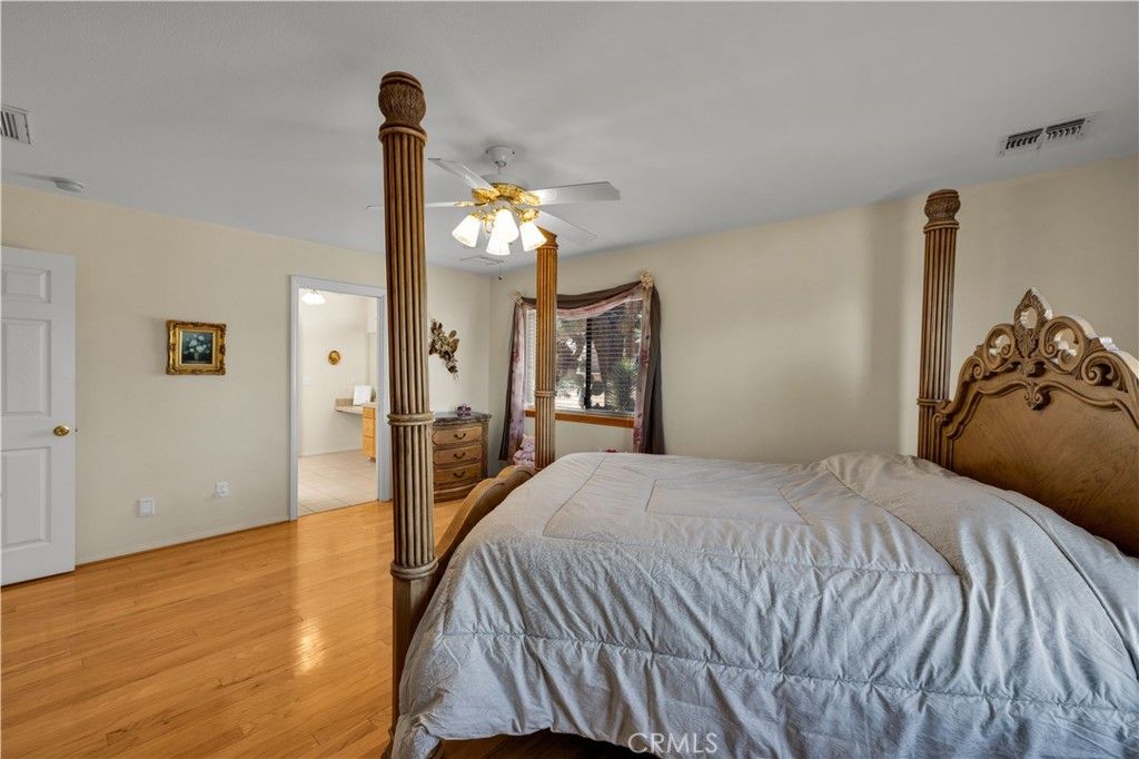 Image 18 of property listing at 58453 Lisbon Drive, Yucca Valley, CA 92284