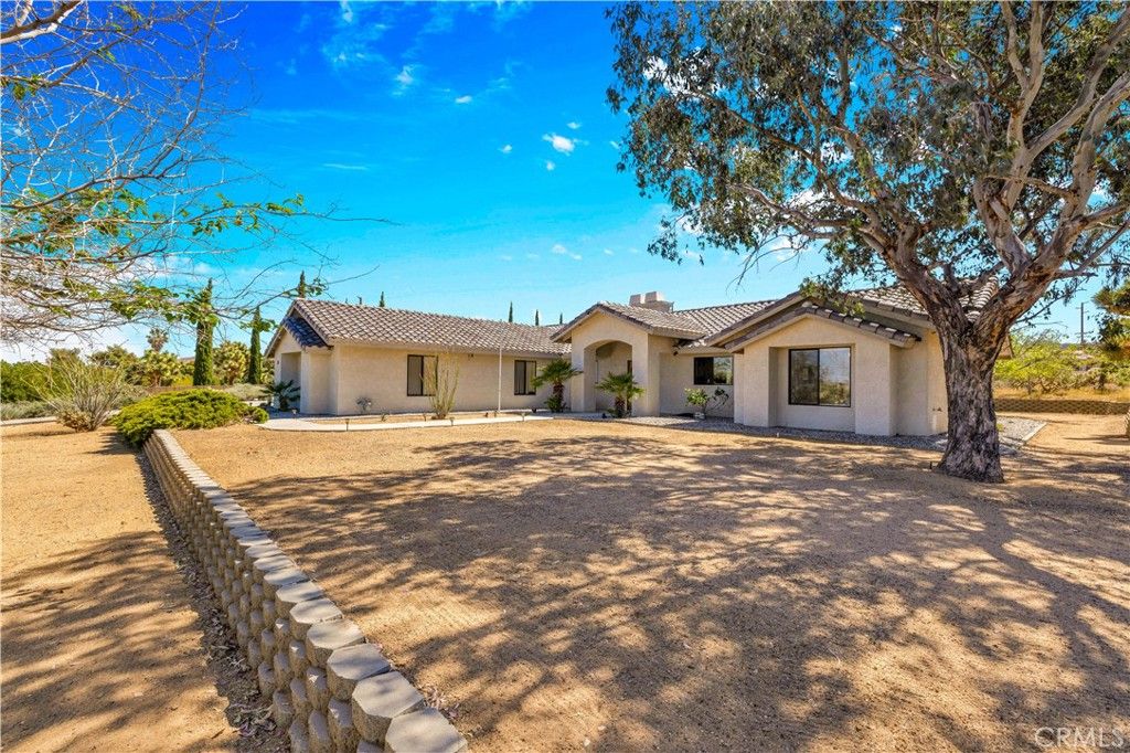 Image 2 of property listing at 58453 Lisbon Drive, Yucca Valley, CA 92284