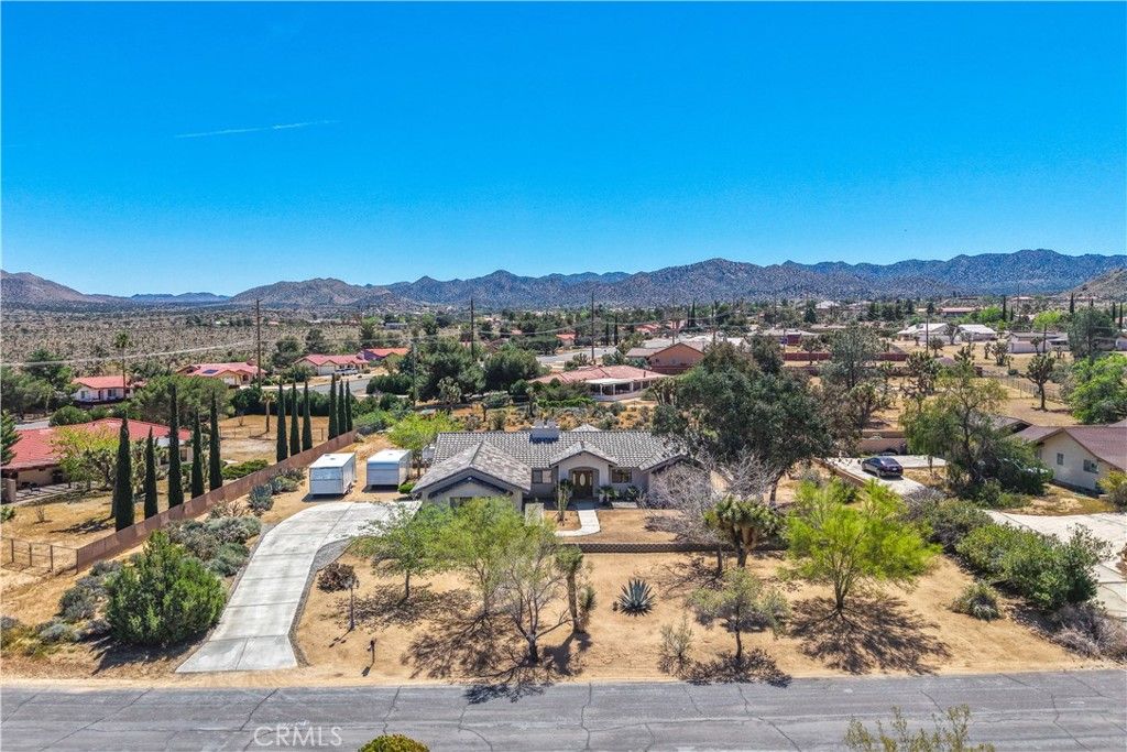 Image 3 of property listing at 58453 Lisbon Drive, Yucca Valley, CA 92284