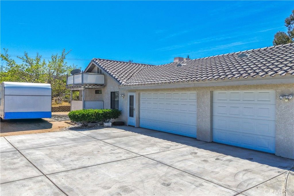 Image 4 of property listing at 58453 Lisbon Drive, Yucca Valley, CA 92284