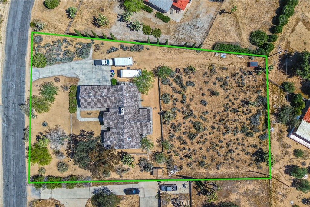 Image 5 of property listing at 58453 Lisbon Drive, Yucca Valley, CA 92284