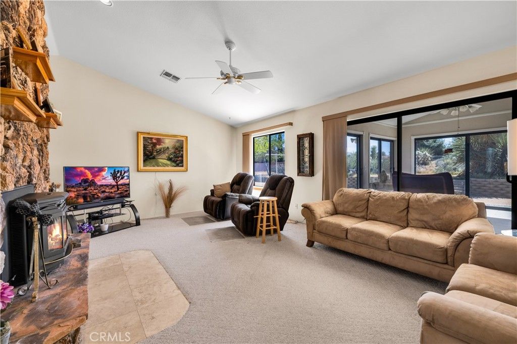 Image 8 of property listing at 58453 Lisbon Drive, Yucca Valley, CA 92284