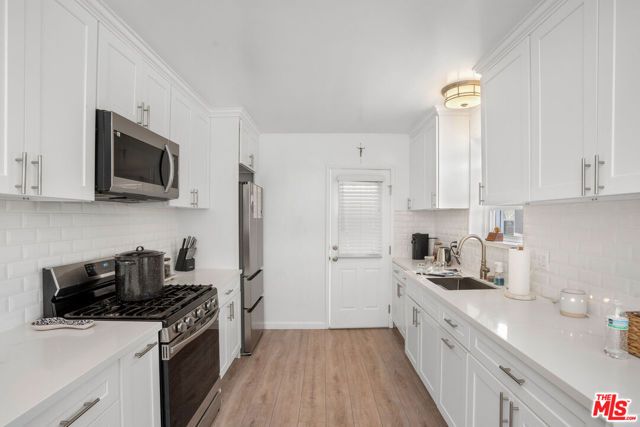4259 Cahuenga Boulevard, Toluca Lake (los Angeles), CA 91602