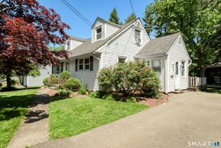 26 Beechwood Drive, Wallingford, CT 06492