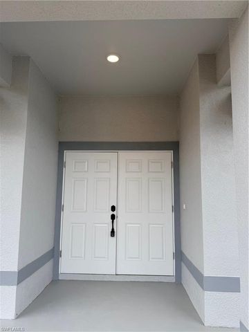 1017 Maple AVE N, Lehigh Acres, FL 33972