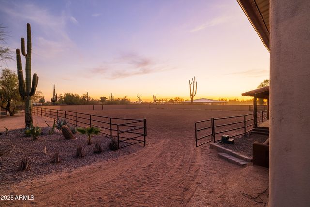 6835 E PEAK VIEW Road, Scottsdale, AZ 85266