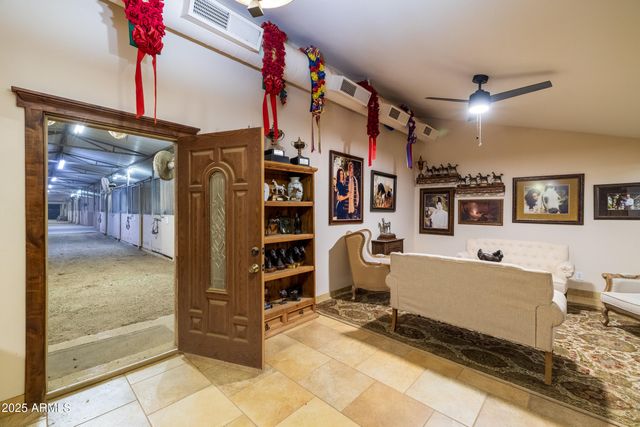 6835 E PEAK VIEW Road, Scottsdale, AZ 85266