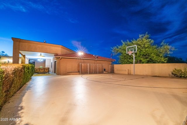 6835 E PEAK VIEW Road, Scottsdale, AZ 85266