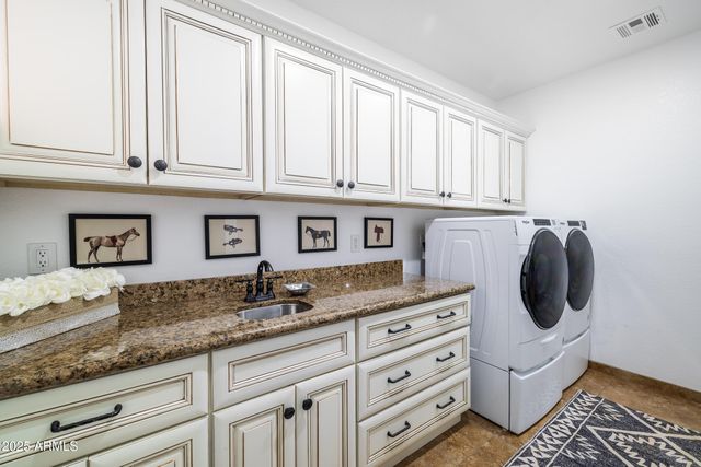 6835 E PEAK VIEW Road, Scottsdale, AZ 85266