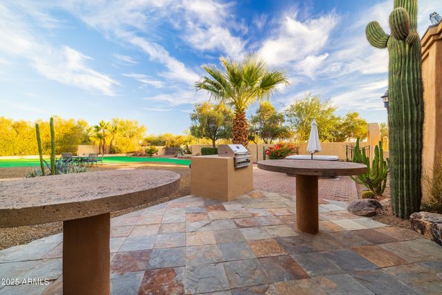 6835 E PEAK VIEW Road, Scottsdale, AZ 85266