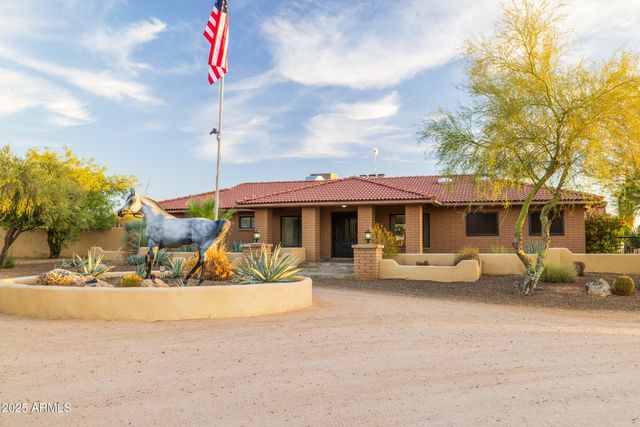 6835 E PEAK VIEW Road, Scottsdale, AZ 85266