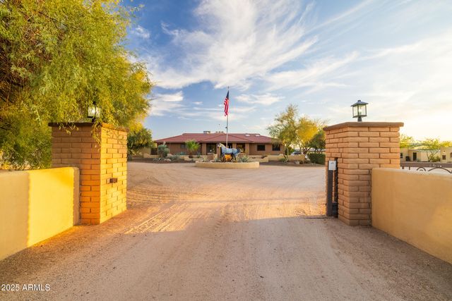 6835 E PEAK VIEW Road, Scottsdale, AZ 85266