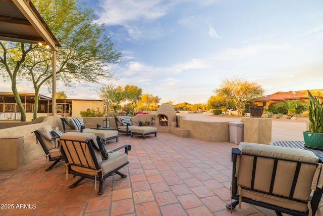6835 E PEAK VIEW Road, Scottsdale, AZ 85266