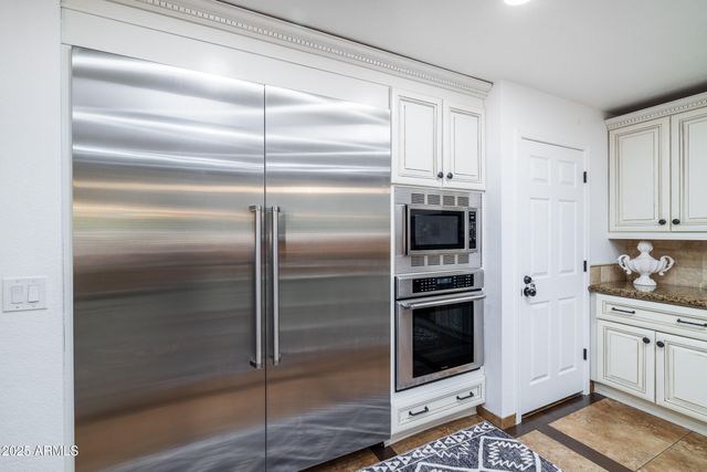 6835 E PEAK VIEW Road, Scottsdale, AZ 85266